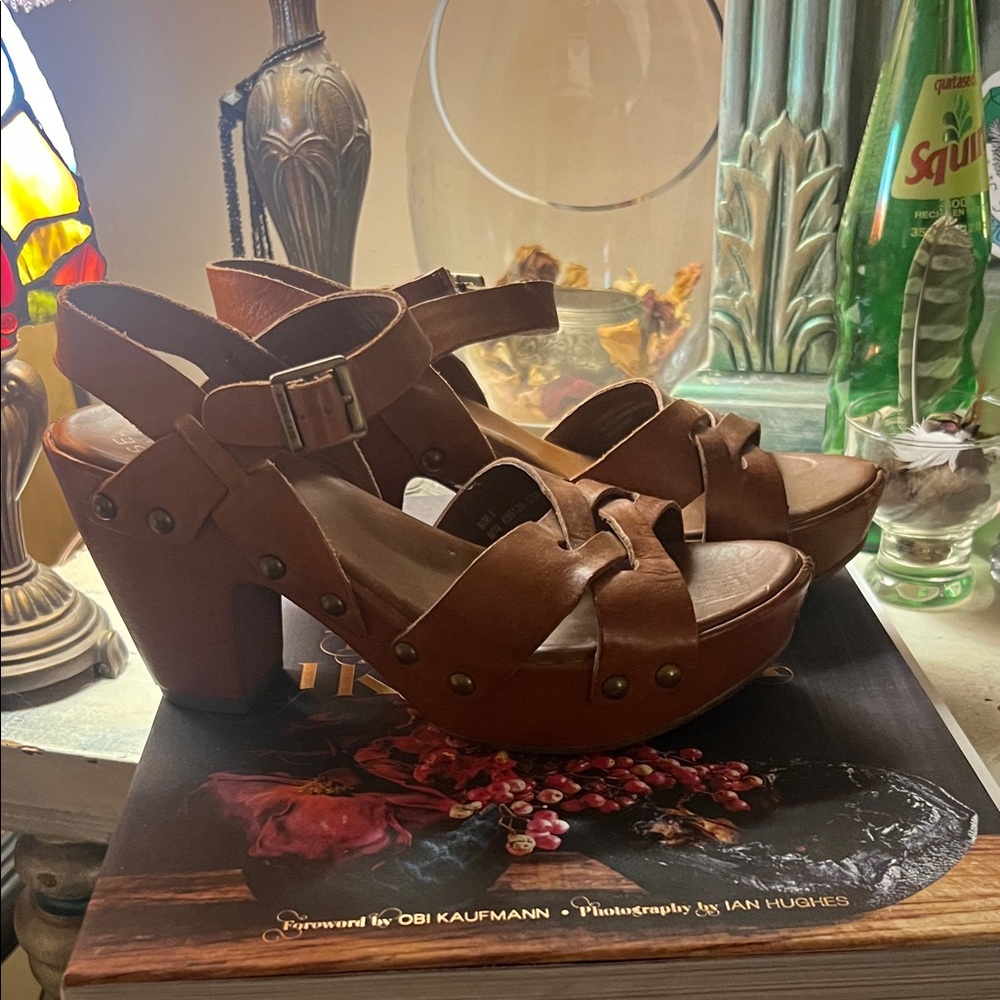 Kork-Ease Brown Platform Sandals
